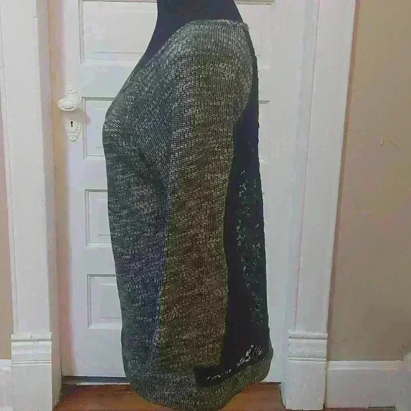 Express Knit Top #0003A - Picture 3 of 6